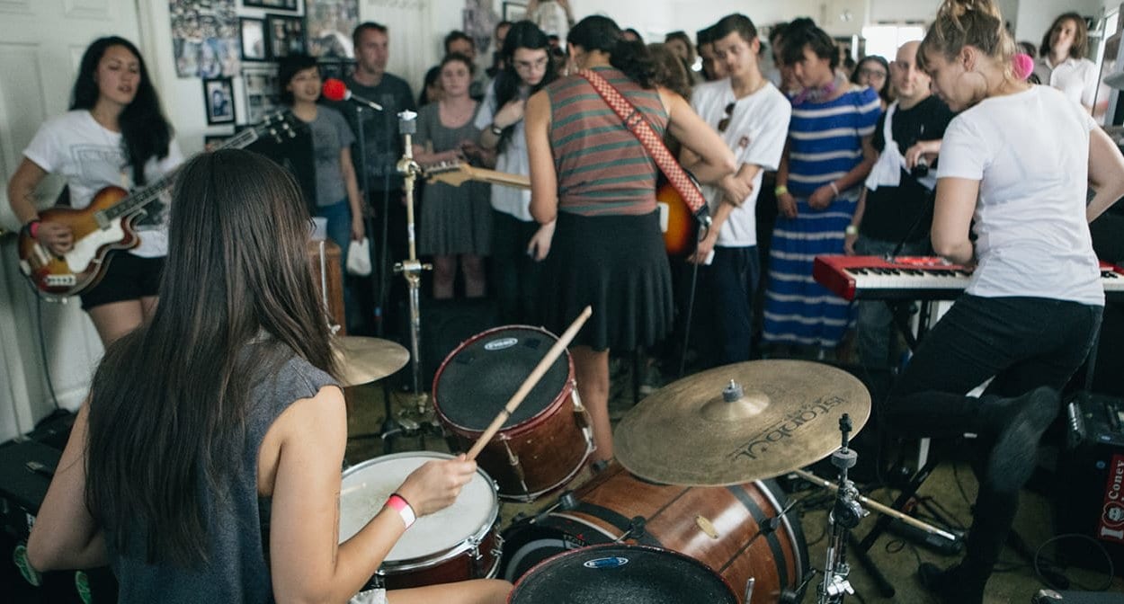 LaLuz SXSW Announce Feature