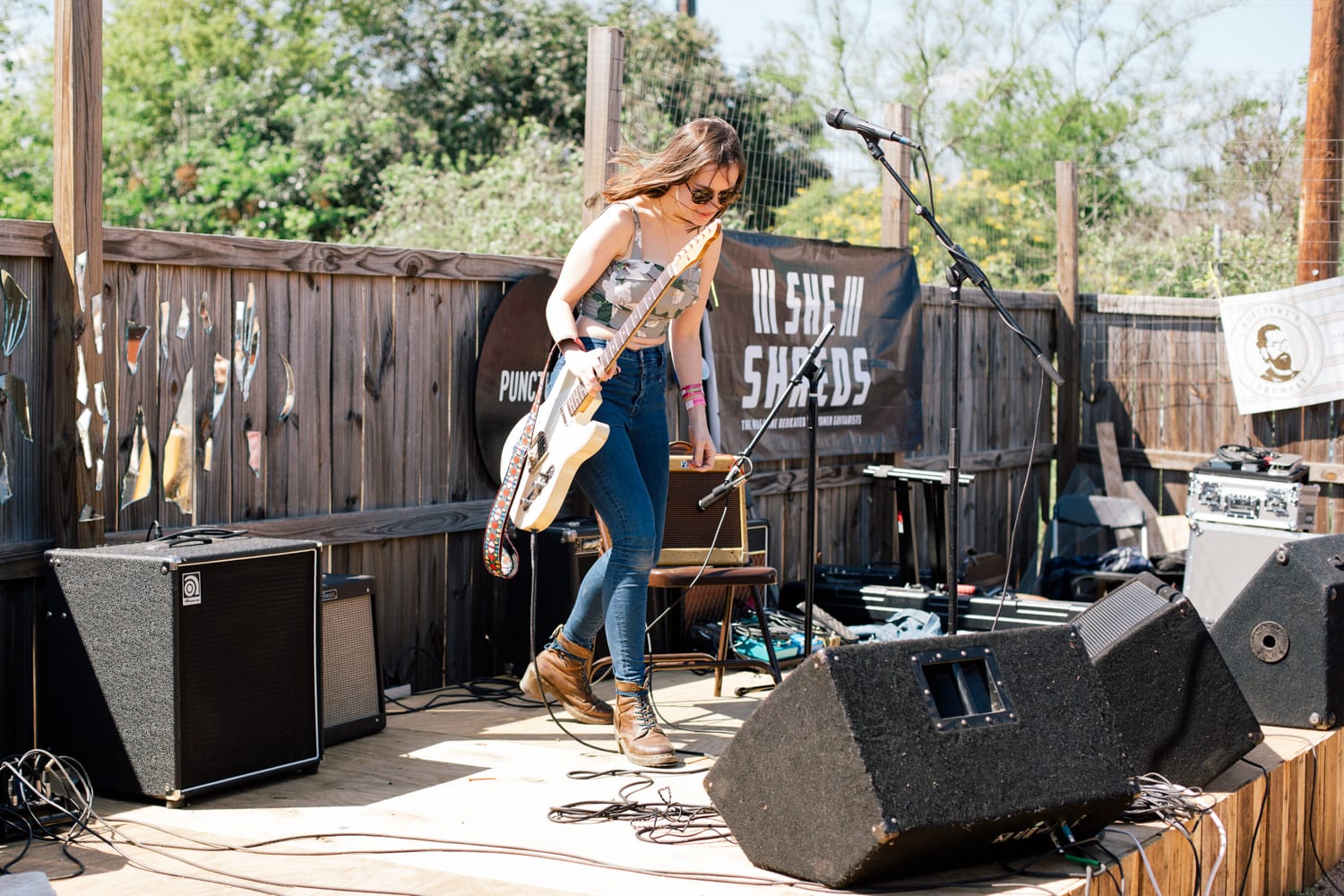 View More: http://chelsealainefrancis.pass.us/sheshredssxsw