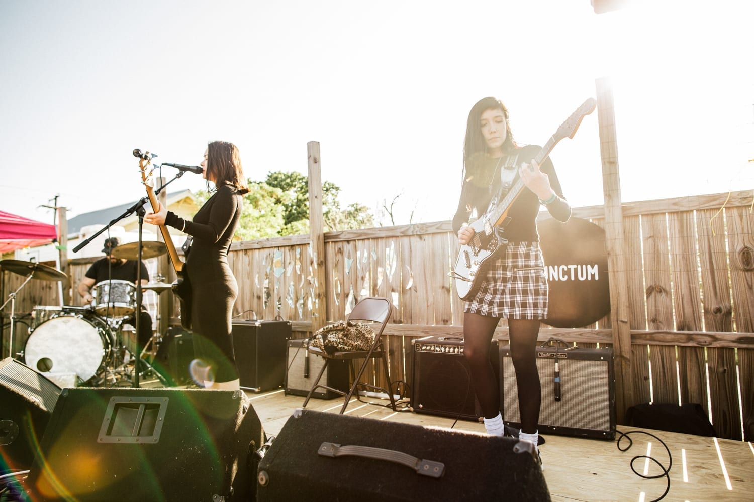 View More: http://chelsealainefrancis.pass.us/sheshredssxsw