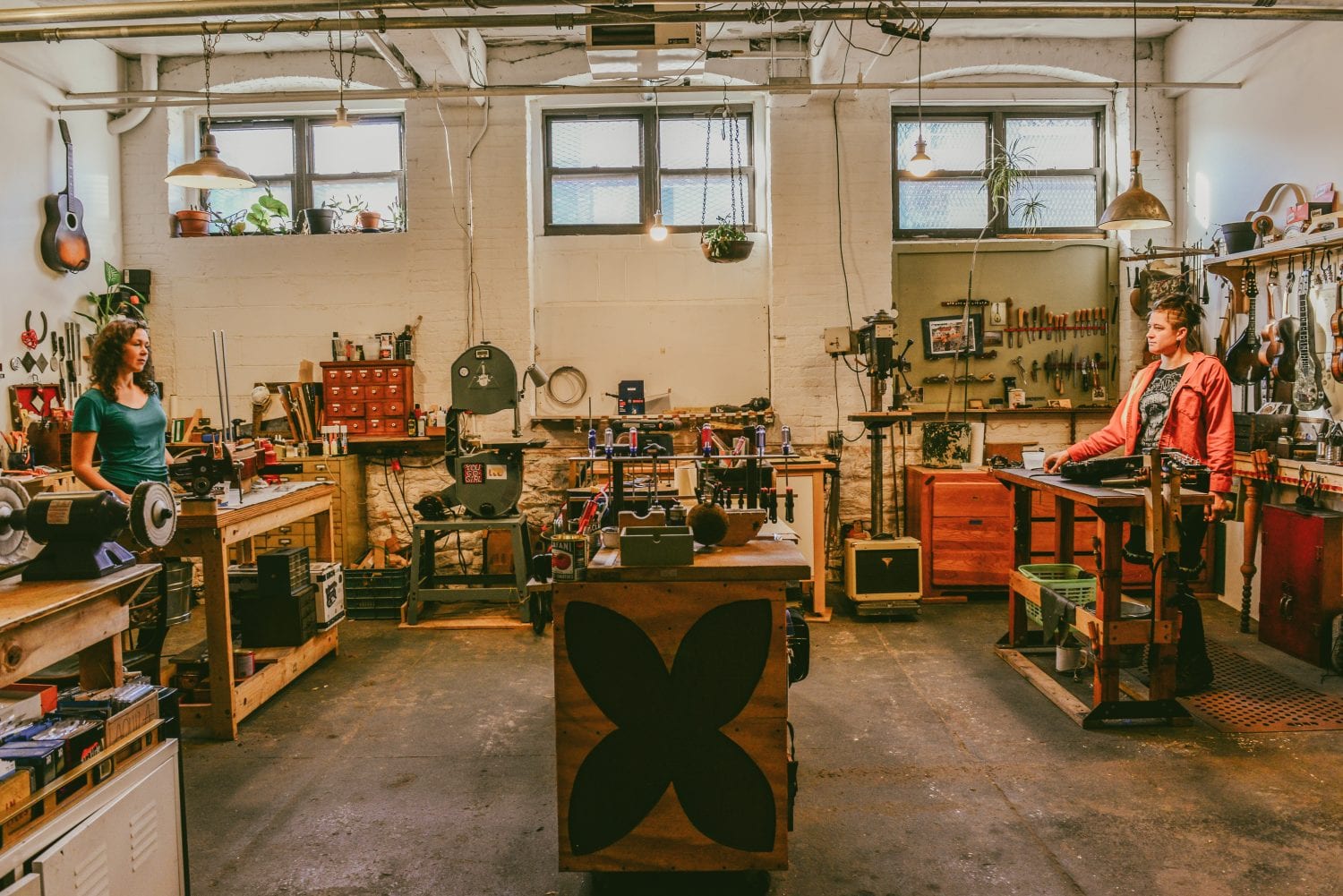 jyl_sheshredsbrooklynlutherie_102115_9