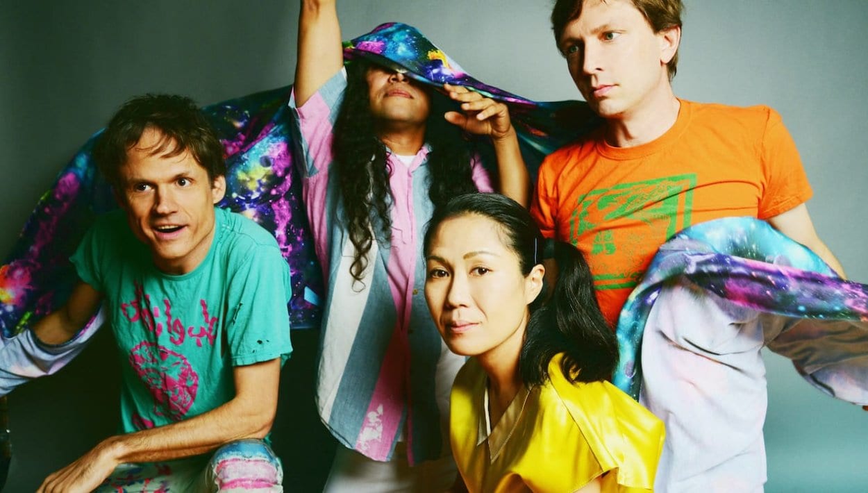 Deerhoof ShervinLainez 19 1 1